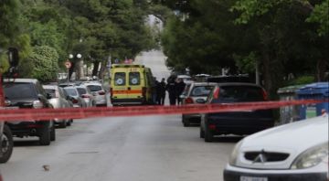 Διαρρήκτης έπεσε από ταράτσα προσπαθώντας να διαφύγει - Επιχείρησε να πηδήξει σε διπλανό διαμέρισμα.