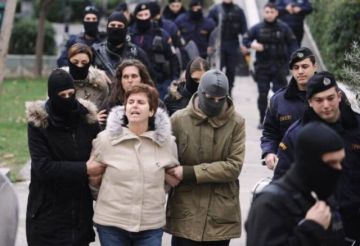 Εξαφανίστηκε η γυναίκα που είχε συλληφθεί με την Πόλα Ρούπα