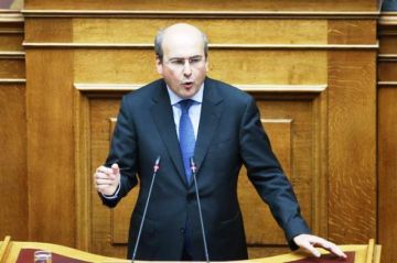 Χατζηδάκης: Αυτό είναι το σχέδιο της κυβέρνησης για να σωθεί η ΔΕΗ!