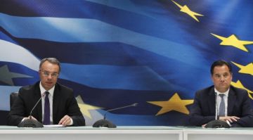 Κορωνοϊός - Νέα μέτρα: Επίδομα 800 ευρώ σε 1,7 εκατ. εργαζόμενους - Καλύπτονται επιπλέον 700.000 ελεύθεροι επαγγελματίες