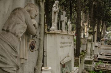 Η Περιφέρεια Αττικής εισηγείται να ληφθούν περιοριστικά μέτρα στη λειτουργία των κοιμητηρίων