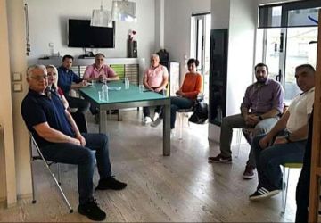 Συνάντηση αντιπροσωπείας ''Πρώτα η Ηλιούπολη'' με τον Εμπορικό Σύλλογο Ηλιούπολης.