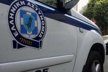 Οι 9 αλλοδαποί κατηγορούμενοι ως μέλη εγκληματικής οργάνωσης που διέπραττε συστηματικά διαρρήξεις - κλοπές από οικίες σε διάφορες περιοχές της Αττικής