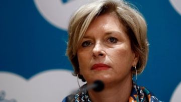 Μίνα Γκάγκα (καθηγήτρια πνευμονολογίας): ''Διασωληνώνουμε 20χρονους''