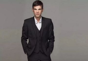 Έκρηξη στο σπίτι του Μένιου Φουρθιώτη! - ''Συνδέει την επίθεση με την εκδοτική του προσπάθεια''