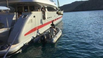 Τα άλλα... παγουρίνια της Μενδώνη (Γιώργος Τζεδάκις)