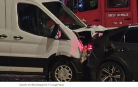 Τροχαίο ατύχημα με τραυματισμό στη Βουλιαγμένης