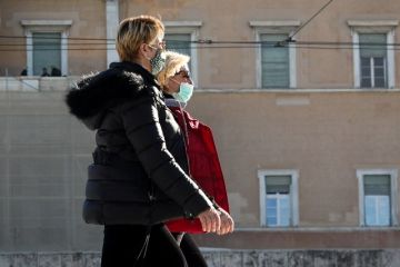 Ακούν τους ειδικούς ή κάνουν του κεφαλιού τους; (Γιώργος Τζεδάκις)