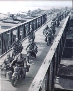 Η Γερμανική εισβολή στην Ελλάδα στις 6 Απριλίου 1941...  