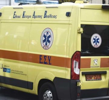 Τροχαίο στη Βουλή: Πέθανε ο πεζός που παρασύρθηκε - Εμπλοκή και δεύτερου αυτοκινήτου