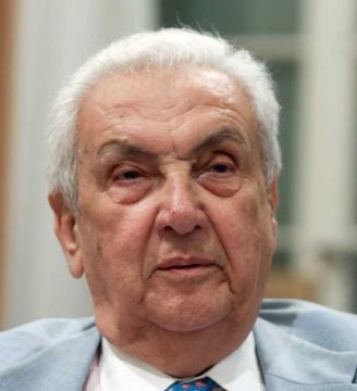 Πέθανε ο Δημήτρης Κοντομηνάς