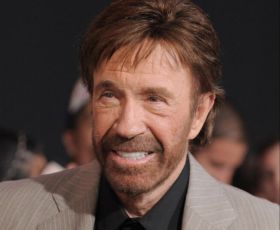 Πέθανε ο Τσακ Νόρις σε ηλικία 86 ετών