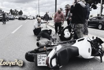 Τροχαίο με αστυνομικούς της ΔΙΑΣ στη Λεωφόρο Βουλιαγμένης