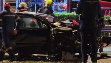Σοβαρό τροχαίο στην Ποσειδώνος με 2 σοβαρά τραυματίες 