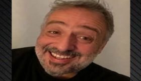 Διονύσης Φερεντίνος: Πέθανε από ανακοπή σε ηλικία 51 ετών ο σκηνοθέτης της σειράς ''Έχω παιδιά''
