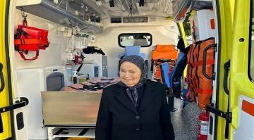 Θα τρίζουν τα κόκκαλα της Αθηνάς Παπαχρήστου. - Το ασθενοφόρο της λείπει 6 μήνες από το Μεσολόγγι με το αιτιολογικό της βλάβης