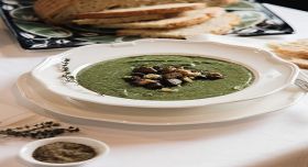 Η συνταγή της ημέρας, Σάββατο 11 Απριλίου 2026: ''Χορτόσουπα περαστή με συκωταριά στο τηγάνι για το βράδυ της Ανάστασης''