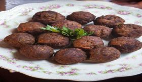 Η συνταγή της ημέρας, Τρίτη 4 Νοεμβρίου 2025: ''Κεφτεδάκια μικρασιάτικα, πικάντικα''