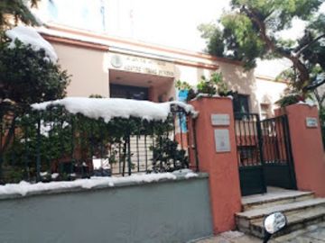 ΠΟΛΙΤΕΣ του ΒΥΡΩΝΑ: ''ΔΙΑΣΤΑΣΕΙΣ ΛΑΜΒΑΝΕΙ Η ΑΠΟΚΑΛΥΨΗ ΤΩΝ ΕΚΤΟΣ ΣΕΙΡΑΣ ΕΜΒΟΛΙΑΣΜΏΝ ΣΤΟ Κ.ΥΓΕΙΑΣ ΤΟΥ ΒΥΡΩΝΑ'' 