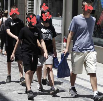 Εμβολιασμός: Η κυβέρνηση ζητά τη βοήθεια των... influencers. Νότια Προάστια ο νο1 κίνδυνος