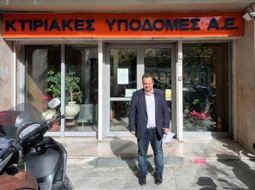 Στις εγκαταστάσεις της ΚΤΥΠ, Εταιρείας Κτιριακών Υποδομών (πρώην ΟΣΚ) ο Δήμαρχος Ηλιούπολης  και ο Αντιδήμαρχος Παιδείας