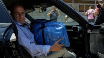 Συγκέντρωση του Σωματείου Ηθοποιών στο Σύνταγμα κατά της αποφυλάκισης Λιγνάδη