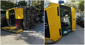 Παλαιό Φάληρο: Ανατράπηκε σχολικό λεωφορείο που μετέφερε παιδιά μετά από σύγκρουση με Ι.Χ.