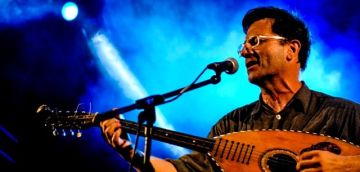 Η ιστορία του τραγουδιού  ''Πεχλιβάνης'' – Θανάσης Παπακωνσταντίνου - Το τραγούδι της ημέρας (21.10.2020)