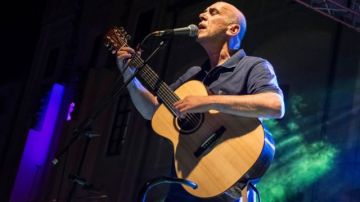 Πως γράφτηκε το τραγούδι ''Φεύγω'' - Ορφέας Περίδης (26.10.2020)