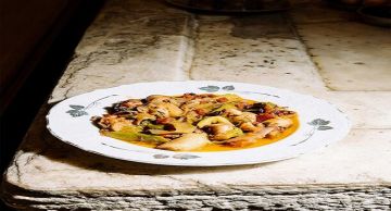 Η συνταγή της ημέρας, Tετάρτη 15 Απριλίου 2026: ''Πράσα κοκκινιστά με χταπόδι, αγιορείτικα''