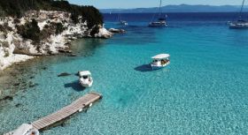 12 προορισμοί για το τριήμερο του Αγίου Πνεύματος το 2025