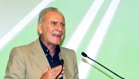 Πέθανε ο πρώην υπουργός και βουλευτής του ΠΑΣΟΚ Χρήστος Ροκόφυλλος