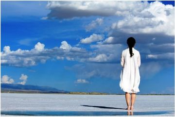 Γυναικεία φορέματα και πουκάμισα για το καλοκαίρι