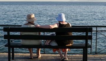 Πότε καταβάλλονται οι συντάξεις Αυγούστου