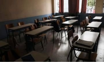 Χριστούγεννα 2024: Πότε κλείνουν τα σχολεία - Ποιες είναι οι αργίες του 2024