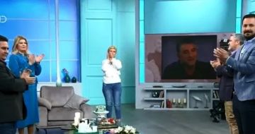 ''Πολυιατρείο Γιώργος Καραϊβάζ'': Η προσφορά ζωής στη μνήμη του αδικοχαμένου δημοσιογράφου - Το χειροκρότημα των συνεργατών του (βίντεο)