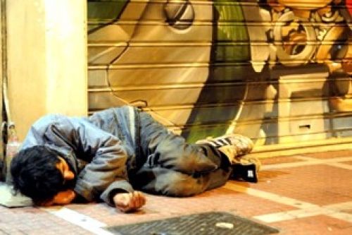 Πόσες ΜΚΟ χρειάζονται για να ζεσταθεί ένας άστεγος;