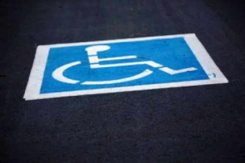 επιδόματα αναπηρίας ? « θανάσιμη » αναμονή για τα άτομα με ειδικές ανάγκες