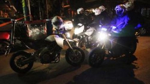 Αγρια καταδίωξη μοτοσικλετιστή στην Καλλιθέα εμβόλισε μοτοσικλέτα της ομάδας ΔΙΑΣ