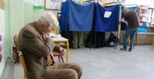 Πάνω από 2.160.000 οι εκλογείς άνω των 71 ετών