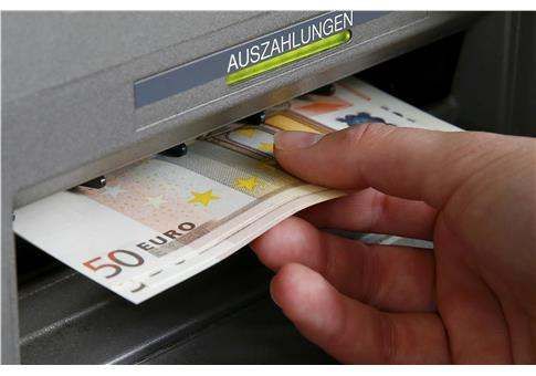 Αυτόματες κατασχέσεις για χρέη σε Εφορία και Ταμεία