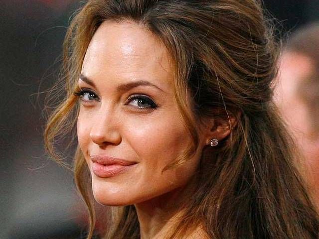 Ο «θάνατος» της Angelina Jolie και το βίντεο που δεν πρέπει να ανοίξετε