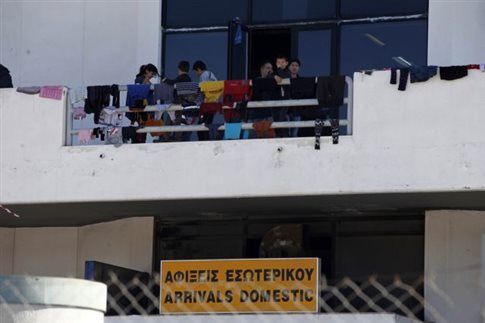 Σε κρίσιμη κατάσταση 7χρονο προσφυγόπουλο που έπεσε από μεγάλο ύψος στο Ελληνικό
