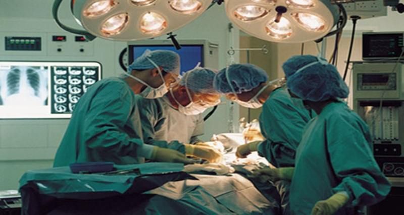 Φακελάκια ζητούσαν νευροχειρούργος, αναισθησιολόγος και τραυματιοφορέας στον «Ευαγγελισμό»