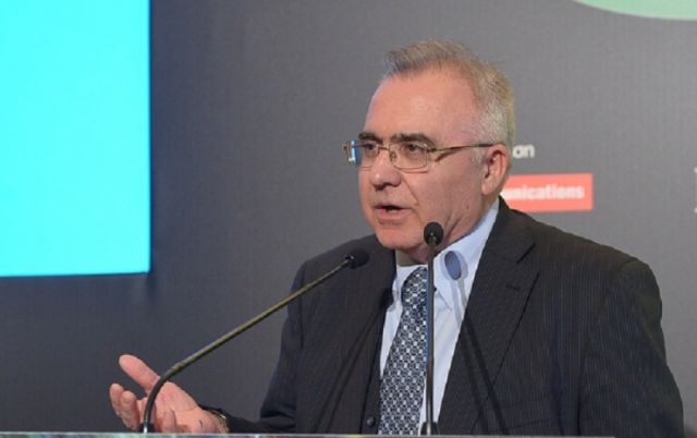 Ο Υπουργός κ.Σταθάκης δίνει «ασυλία» στον πρόεδρο του ΔΕΣΦΑ για το χρυσό εφάπαξ