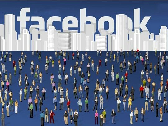 Νέο ρεκόρ για το Facebook - Άγγιξε τους 2 δισ. χρήστες