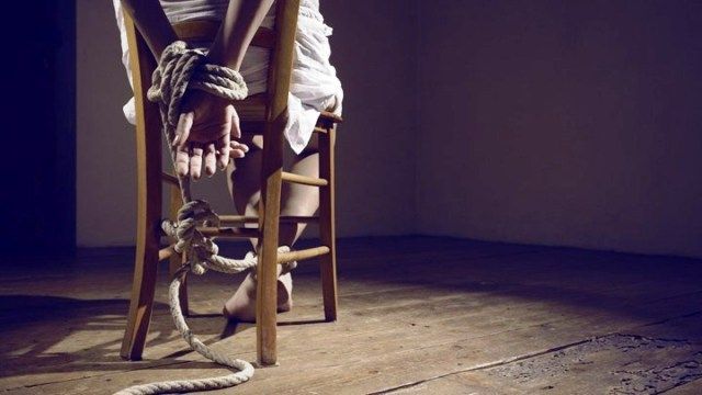 Δάφνη:''Έχω φρικάρει''! Το ένοχο μυστικό στο υπόγειο – κολαστήριο για την 22χρονη κοπέλα
