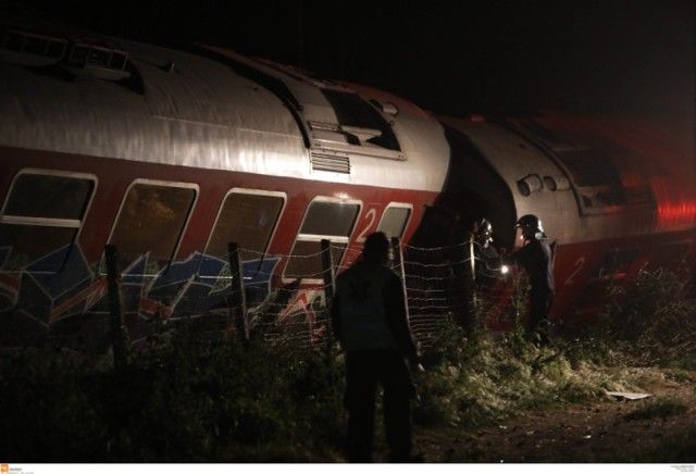 Εκτροχιασμός τρένου Intercity έξω από τη Θεσσαλονίκη -4 νεκροί, 5 τραυματίες 