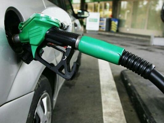 «Διαρροές» στον έλεγχο αγοράς καυσίμων