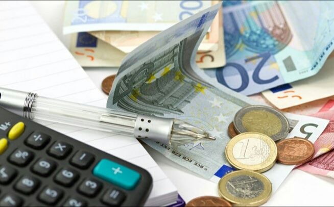 Παγίδα φόρου και για εισοδήματα κάτω των 5.700 ευρώ